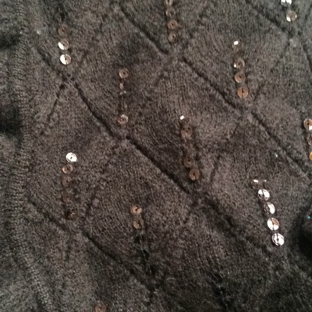Cardigan - Picture 2 of 2
